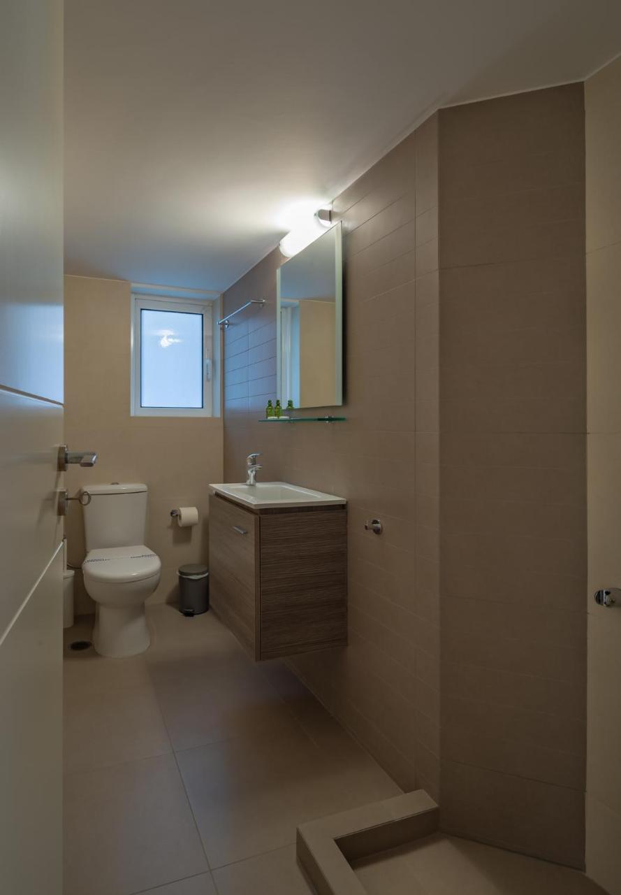 Sagittarius - Faliro Sea Side Apartment Athens Ngoại thất bức ảnh