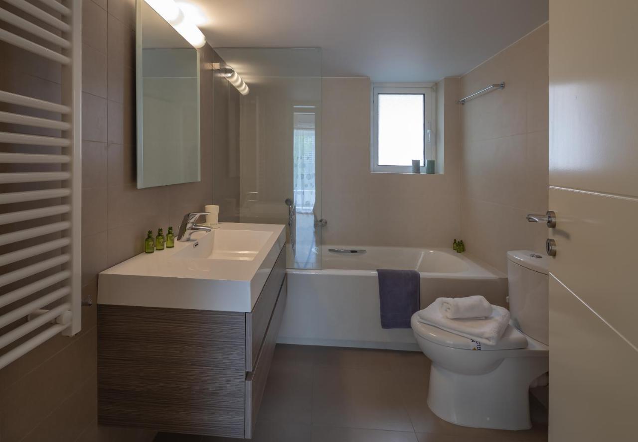 Sagittarius - Faliro Sea Side Apartment Athens Ngoại thất bức ảnh